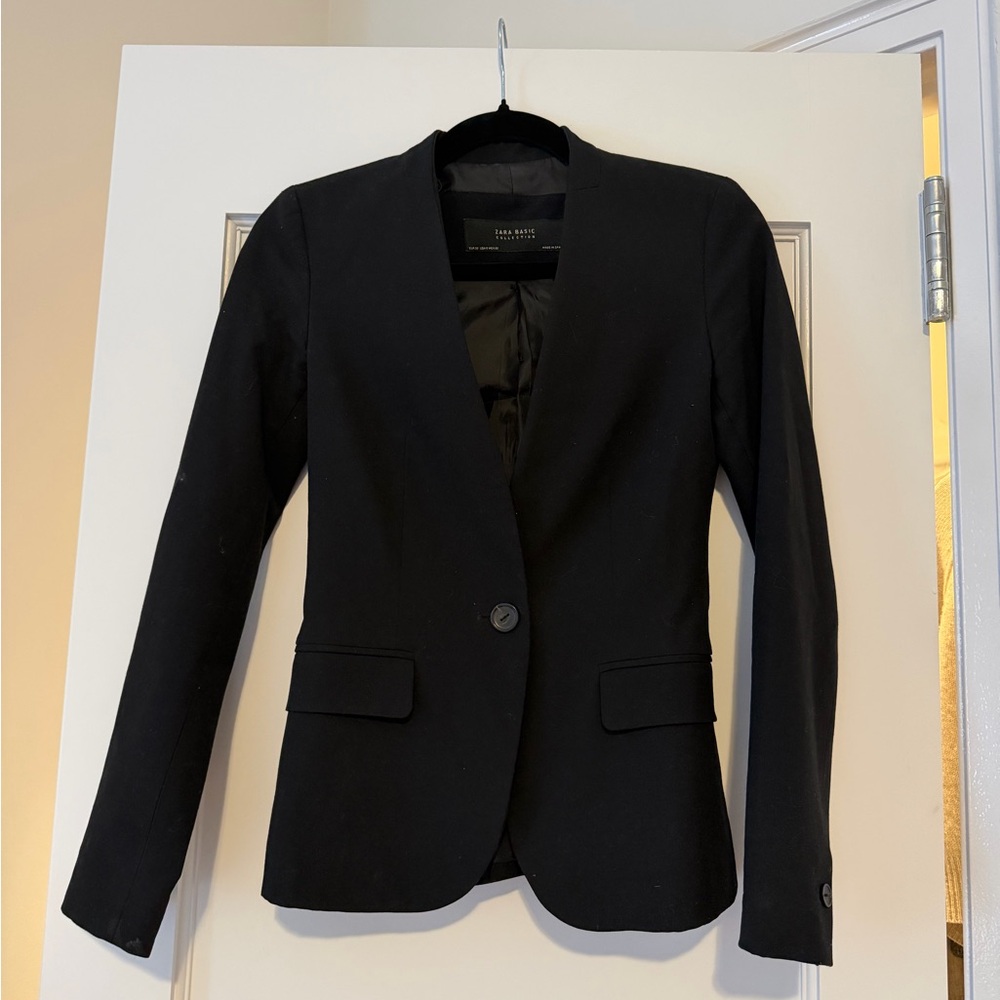 Zara Black Blazer Jacket size 0